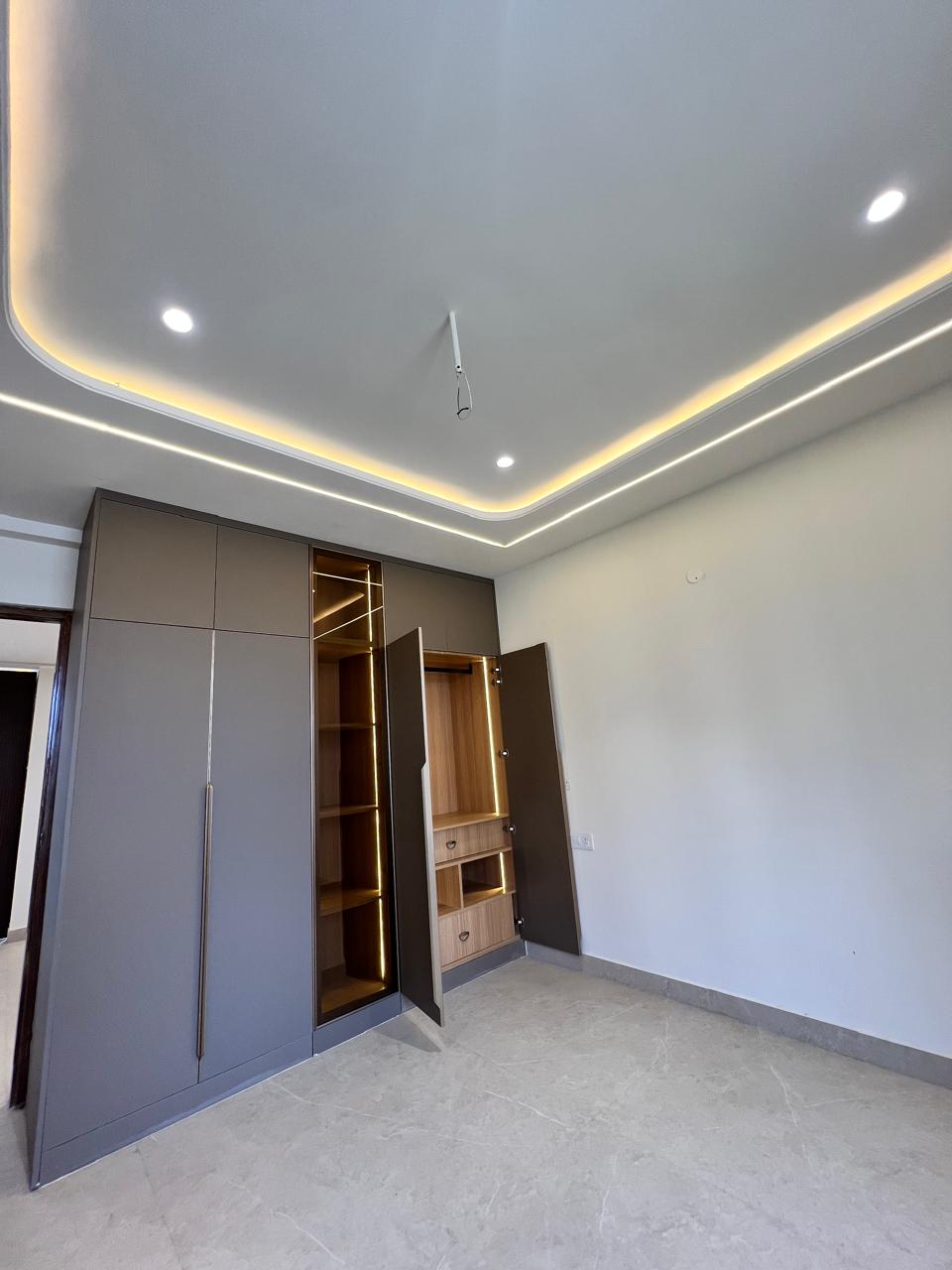 Flat in chinar homes, Zirakpur, photo 2 of 6