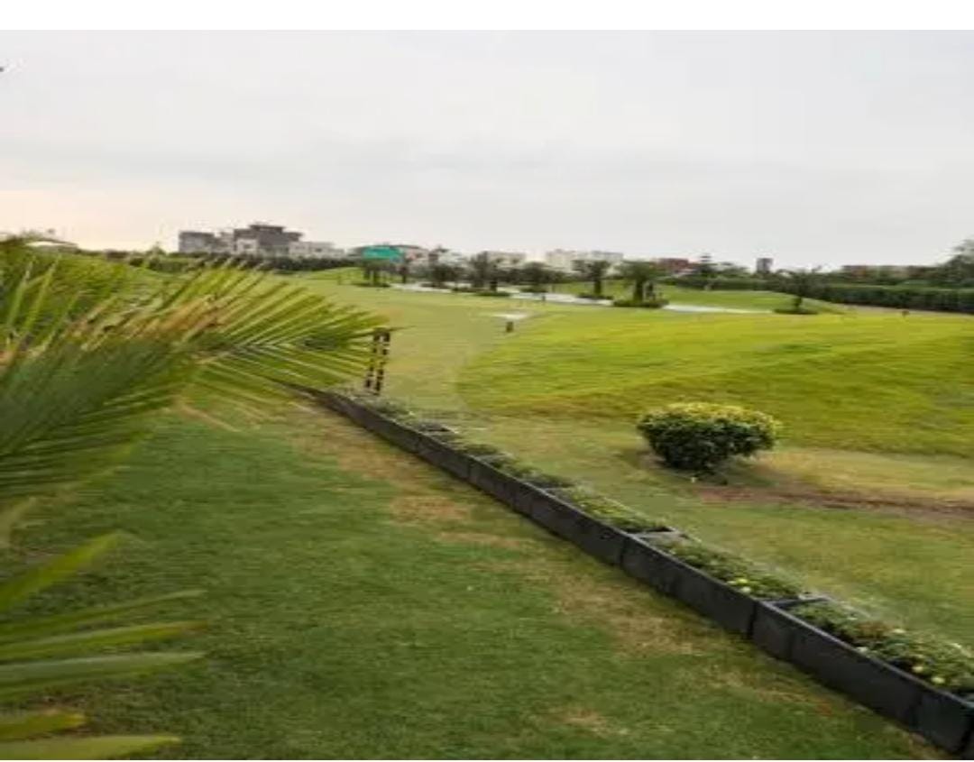 150 Sq Yd Plot in Sunlit Urbana, Panchkula, photo 3 of 6