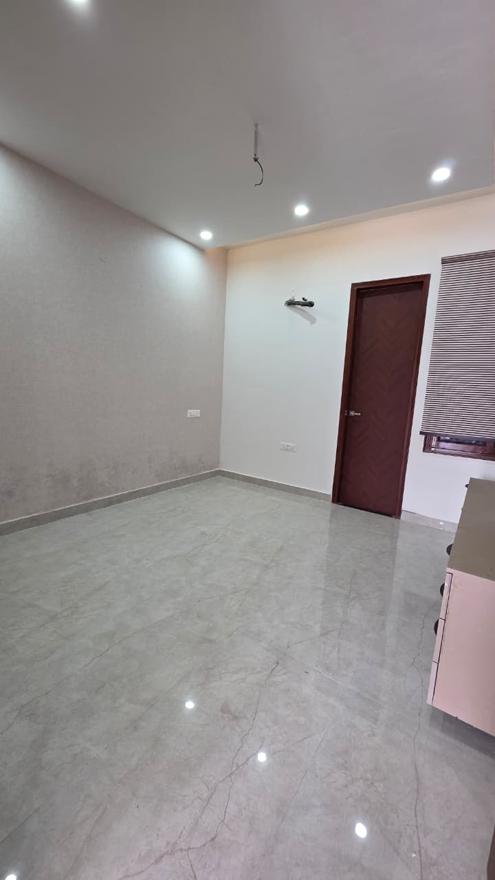 Villa in Evergreen, Zirakpur, photo 5 of 12